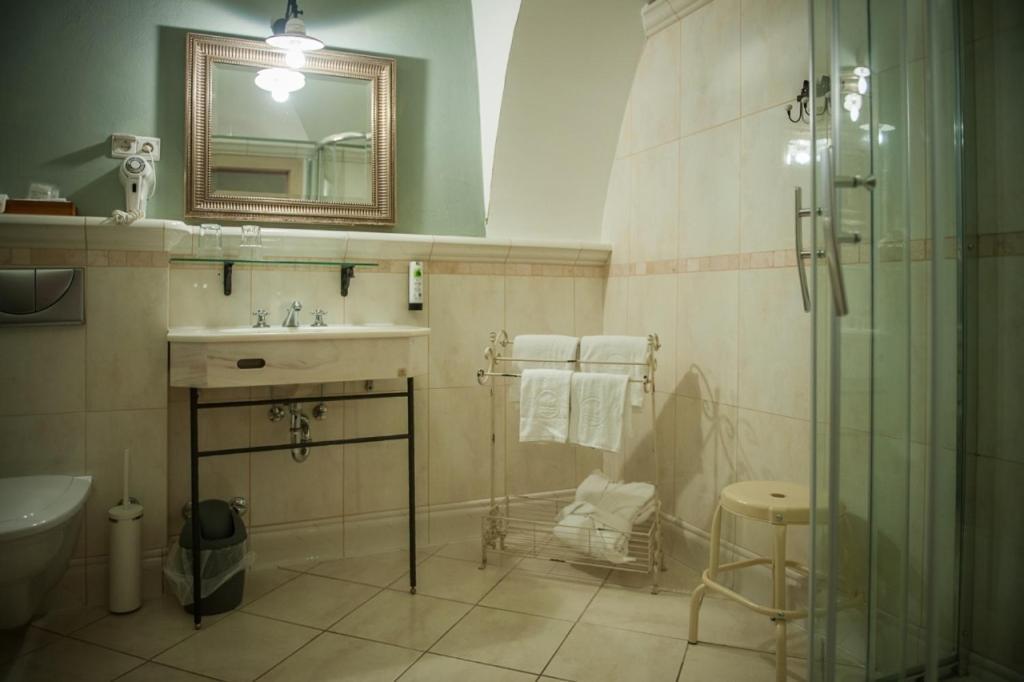 Art Boutique Hotel Buergerhaus Rust Bagian luar foto