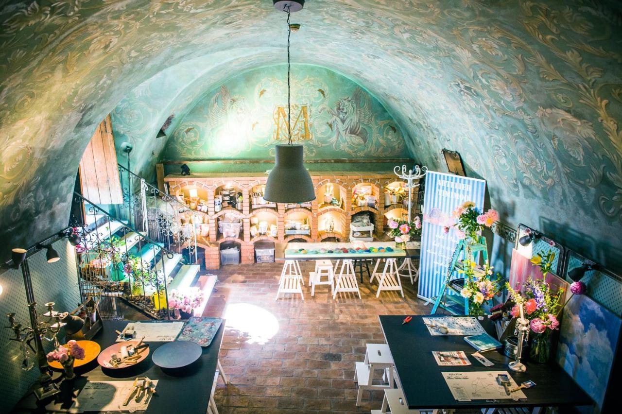 Art Boutique Hotel Buergerhaus Rust Bagian luar foto